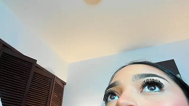 nauthy_nahomi - Nauthy_Nahomi's free webcam - UK Sex Cams