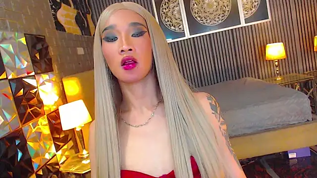 Watch lhexiecollins live on EroticFlix - High definition streams