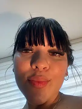Watch BrendaCrean live on EroticFlix - High definition streams