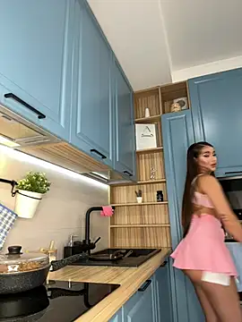 Watch KathrynBrooks live on EroticFlix - High definition streams