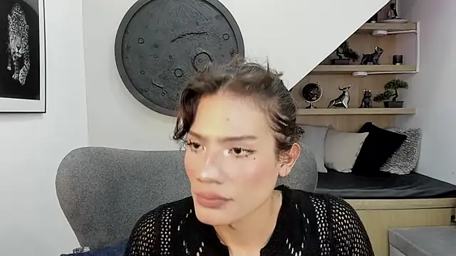kassmonroe - KassMonroe's free webcam - UK Sex Cams