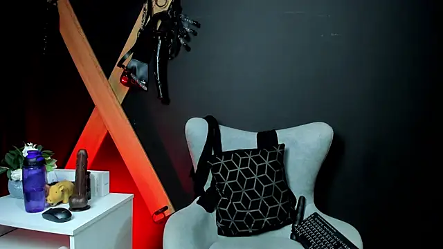 goddesleila - GoddesLeila's free webcam - UK Sex Cams