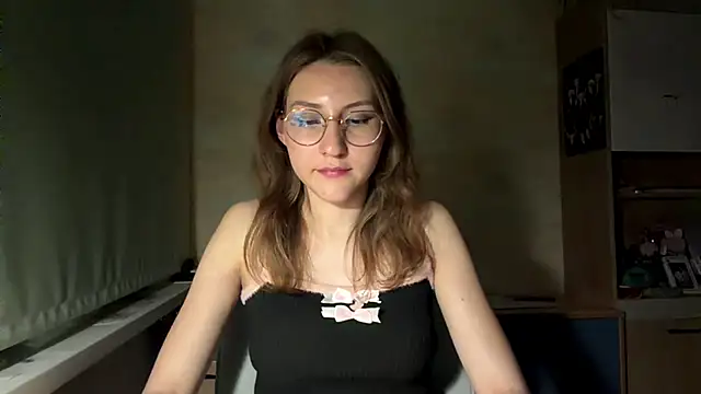 miaaa_moon - Miaaa_Moon's free webcam - UK Sex Cams