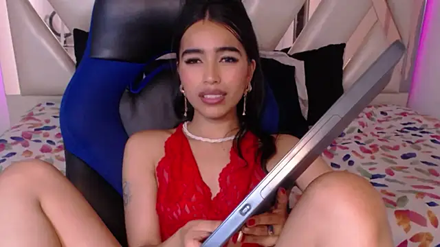 miaa_ferrari1 - Miaa_ferrari1's free webcam - UK Sex Cams