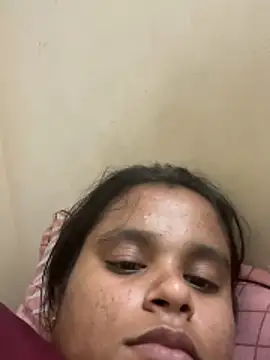varsha_00 live cam on StripChat