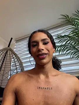 LiaDuquette Live Webcam on Stripchat
