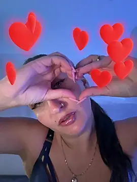 Watch itsCassie live on EroticFlix - High definition streams