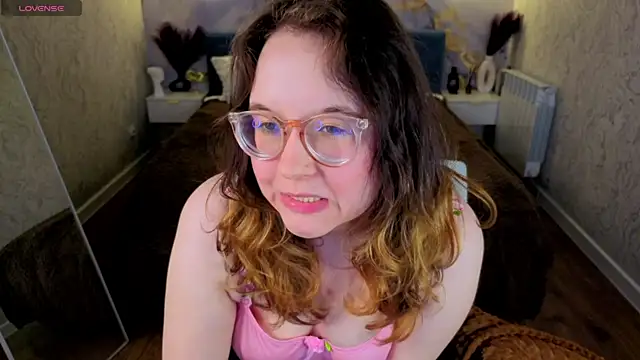 Watch Aleks-casterrr live on EroticFlix - High definition streams