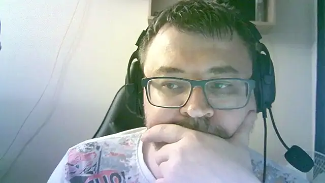 SirAbuser webcam