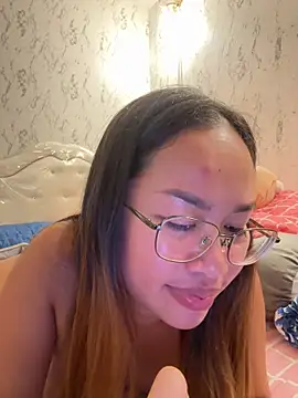 Ponthip webcam