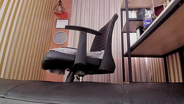Scarlett_Barnes live cam