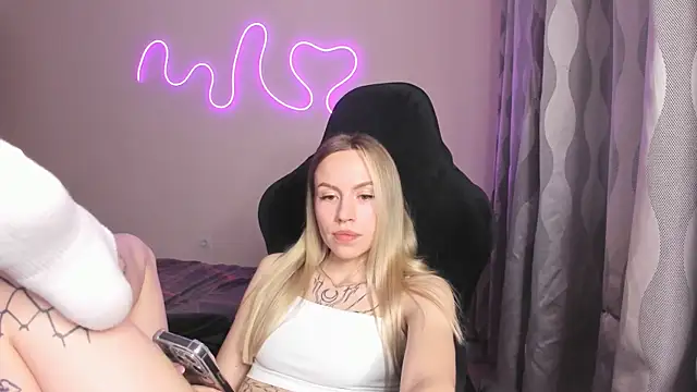 hello_kittyyk live cam