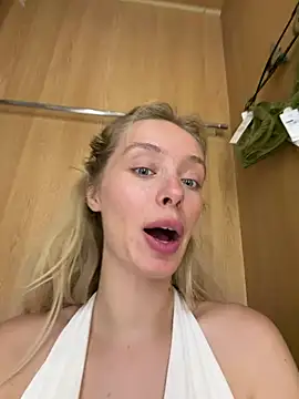 sunnyshiney - SunnyShiney's free webcam - UK Sex Cams