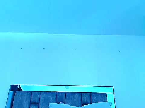 alyssia_ocean (F milf) - double penetration and squirt