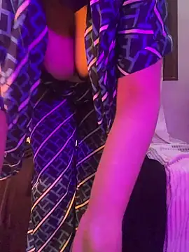 Salma-23 webcam