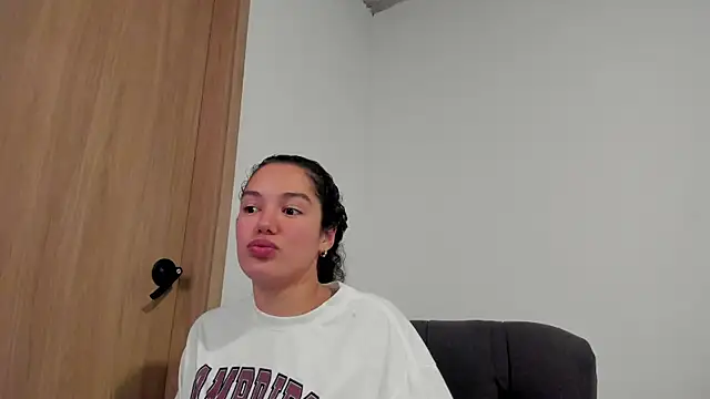 MiaRouseex webcam