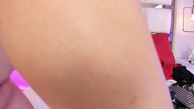 elizavenus - Elizavenus's free webcam - UK Sex Cams