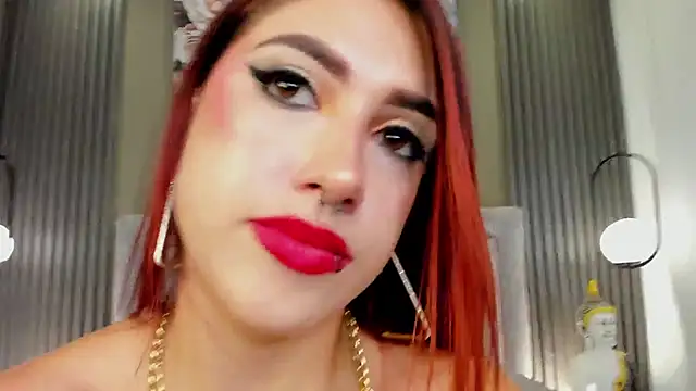 Darly_Hoopers live cam on StripChat