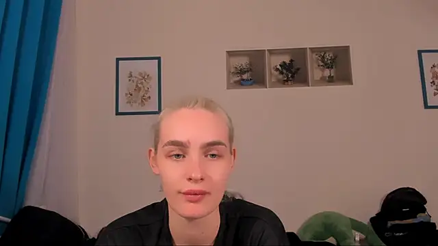 OliviaKisss webcam