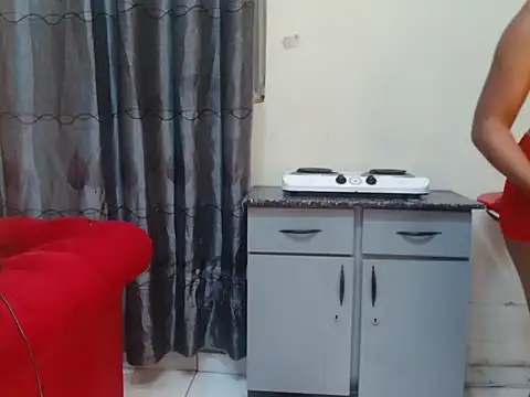 YUMMYJELLYBOOTYXX webcam