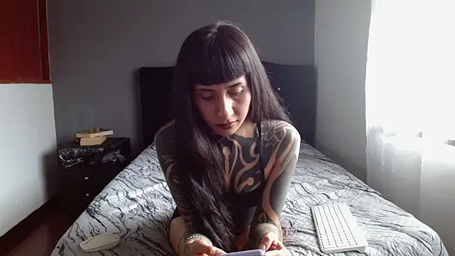 Emilia_1995 webcam