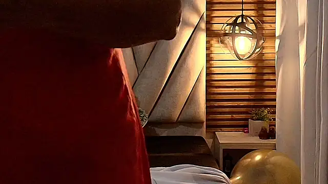 isabella_luxet live cam on StripChat