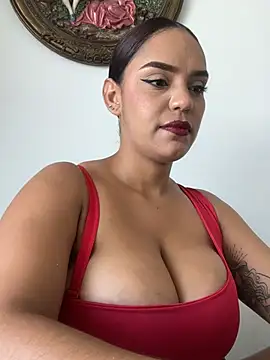 Sara-77 webcam