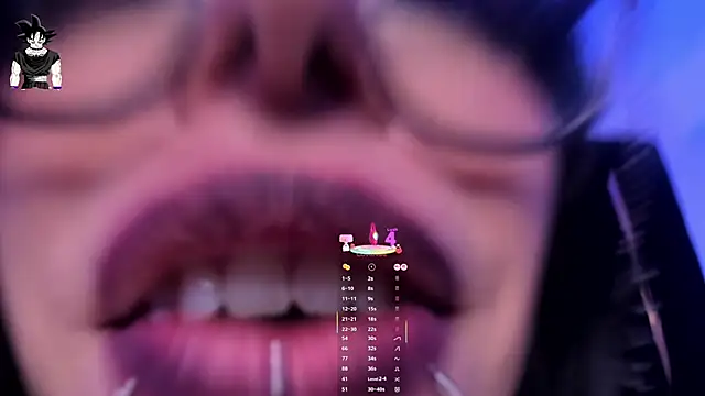 nyveth (F young) - play my gothic pussy x 8min 😈🖤💦