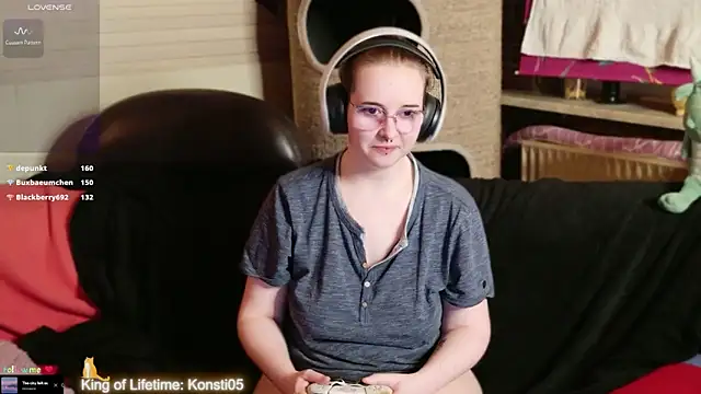 GamerGirl_Eve webcam