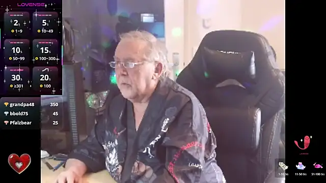 bebitzu (M grandpa) - naked 15 min