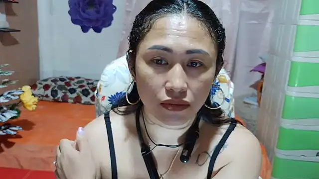 Filipina_Desire webcam