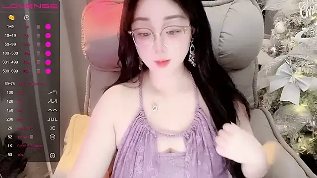 Monica-666888- webcam