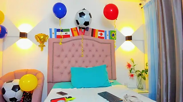 Paulynavera webcam