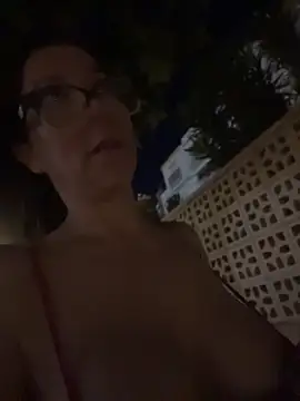 nikytax (F milf) - We heat up XOXO, we send it with the dil