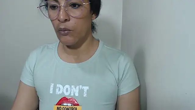 kateleyagrey webcam