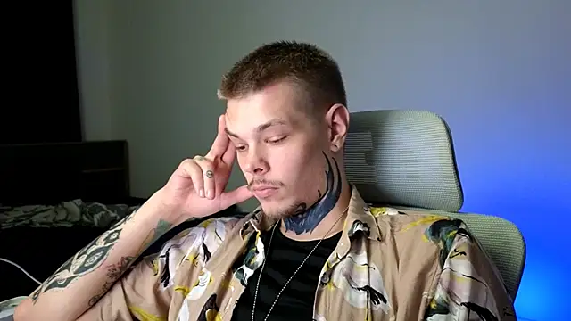 DENIS_HERE