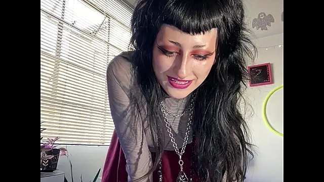 ELENA_UMBRA webcam