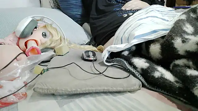messi_syssy live cam on StripChat