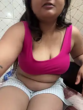 Curvy_Anaya live cam on StripChat