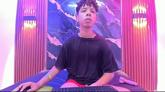 Amers_bigcock webcam