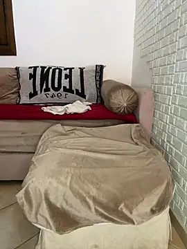 F0X89 live cam on StripChat