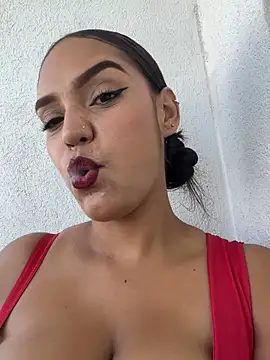 sara-77 (G young) - Twerking strpteease 🔥🤩