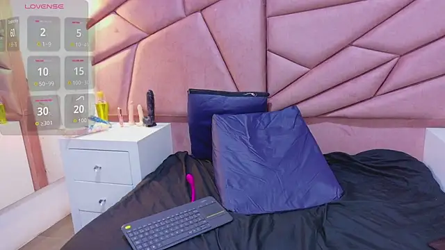 liliana_pink webcam