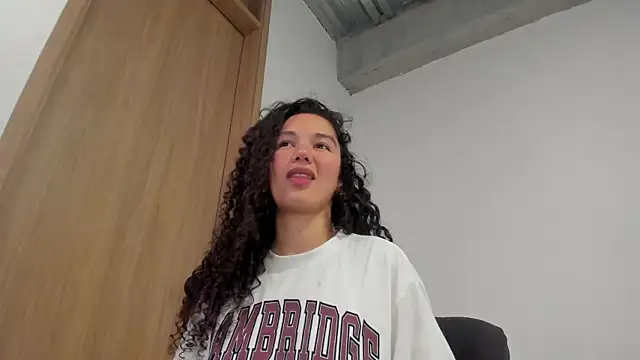 MiaRouseex webcam