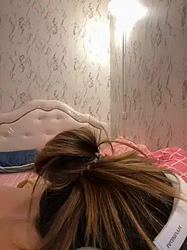Ponthip live cam on StripChat