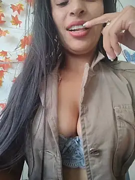 astrid-- (G young) - Start masturbating 😈