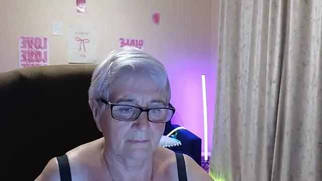 Sandra_Snowflake live cam