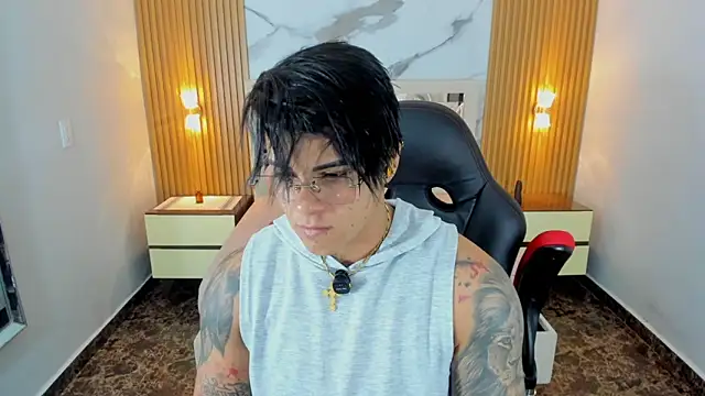 KAROLLJONES1 live cam