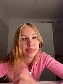 Watch MilaaXOO live on EroticFlix - High definition streams
