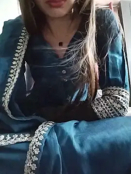 Watch Noor_Darliing live on EroticFlix - High definition streams